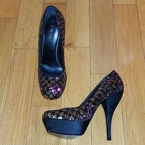 Nine West Sequined "Piggy" Platform heel